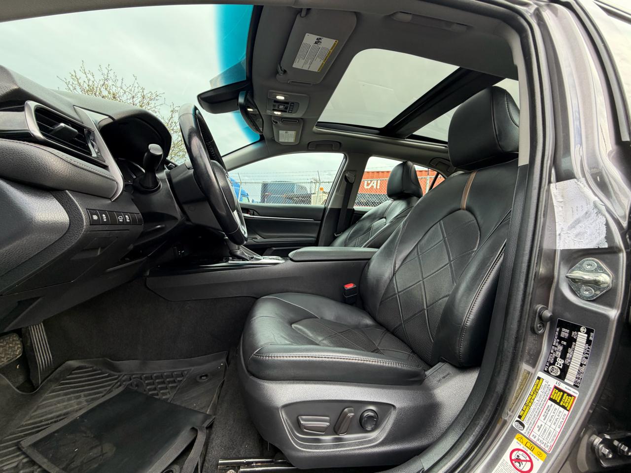 Toyota Camry XLE 2019