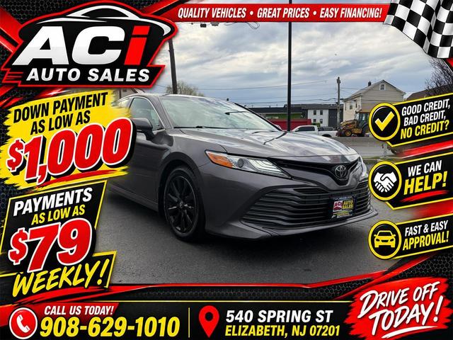 Gray 2019 Toyota Camry Sedan Front-Wheel Drive Automatic