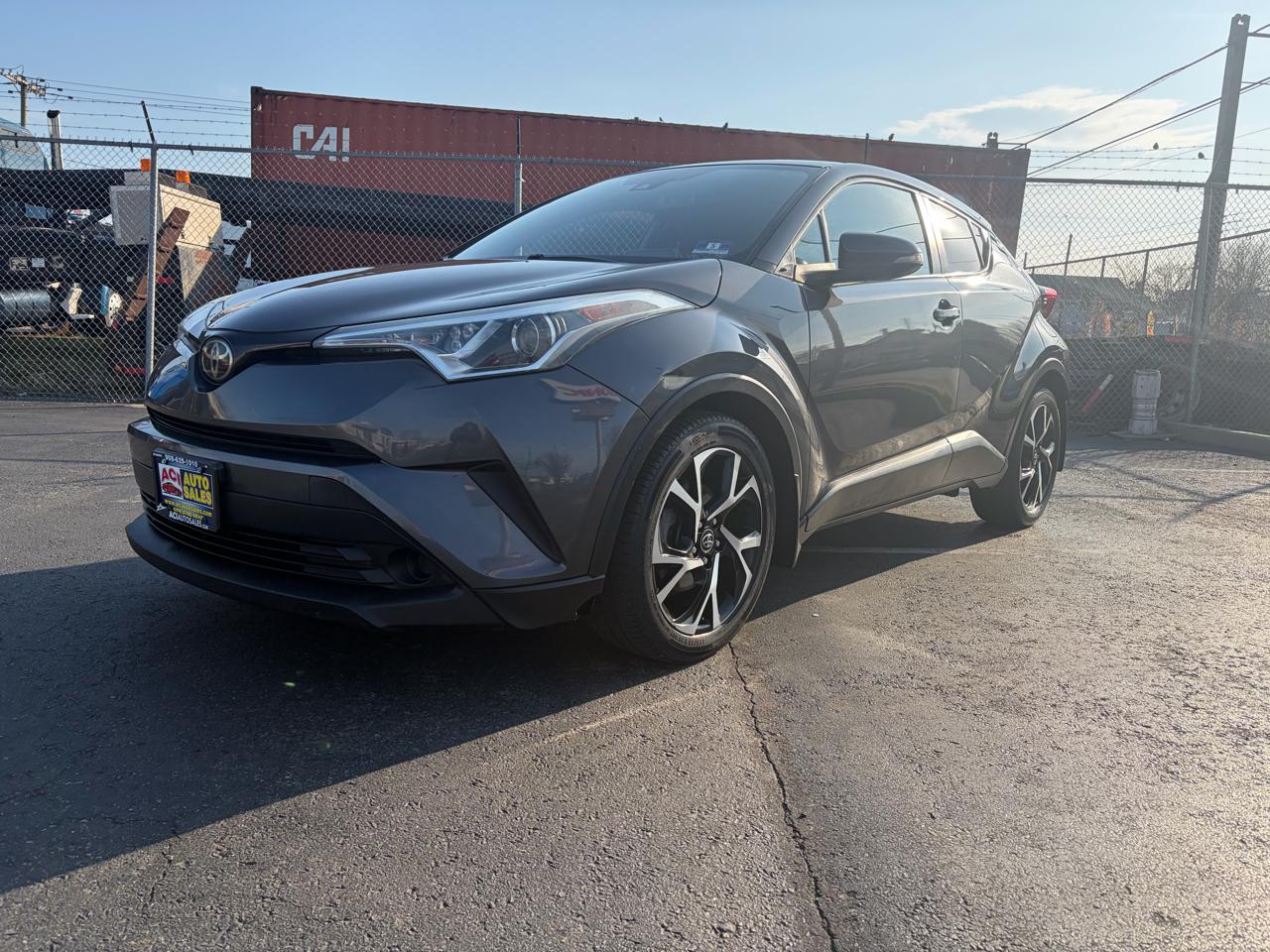 Toyota C-HR LE 2019
