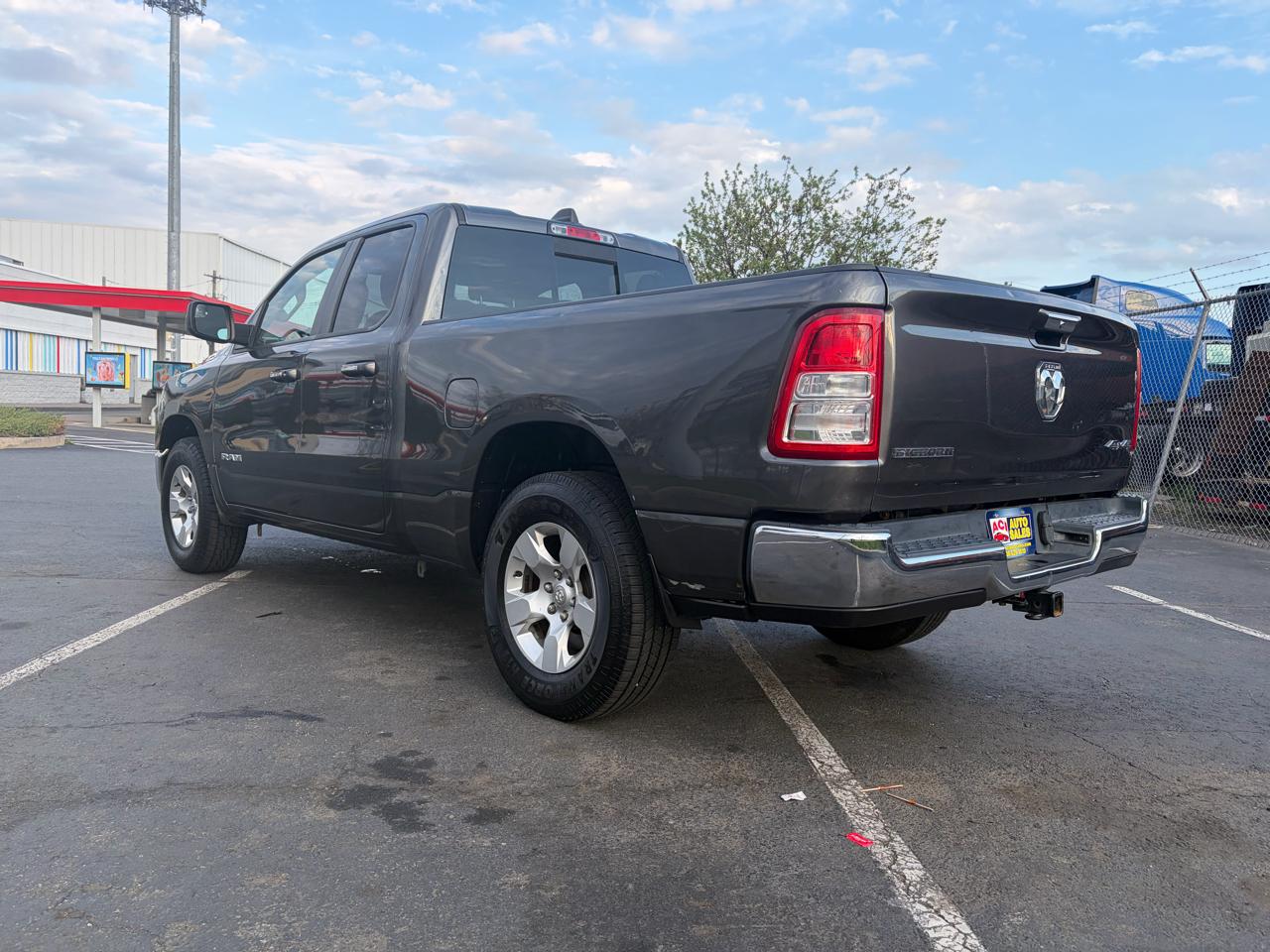 RAM 1500 Big Horn Quad Cab 4WD 2020