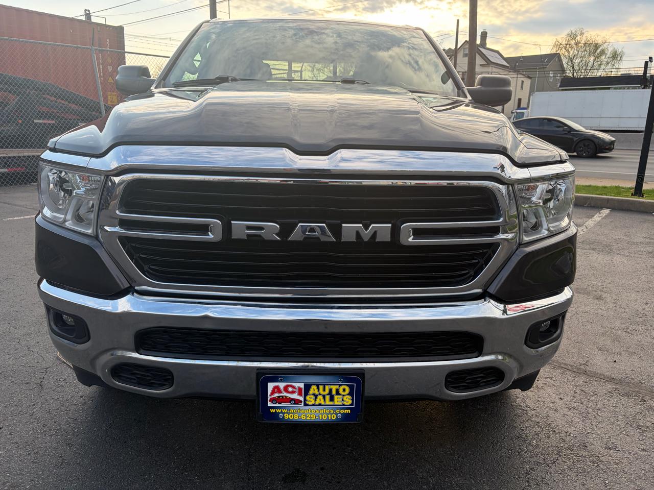 RAM 1500 Big Horn Quad Cab 4WD 2020