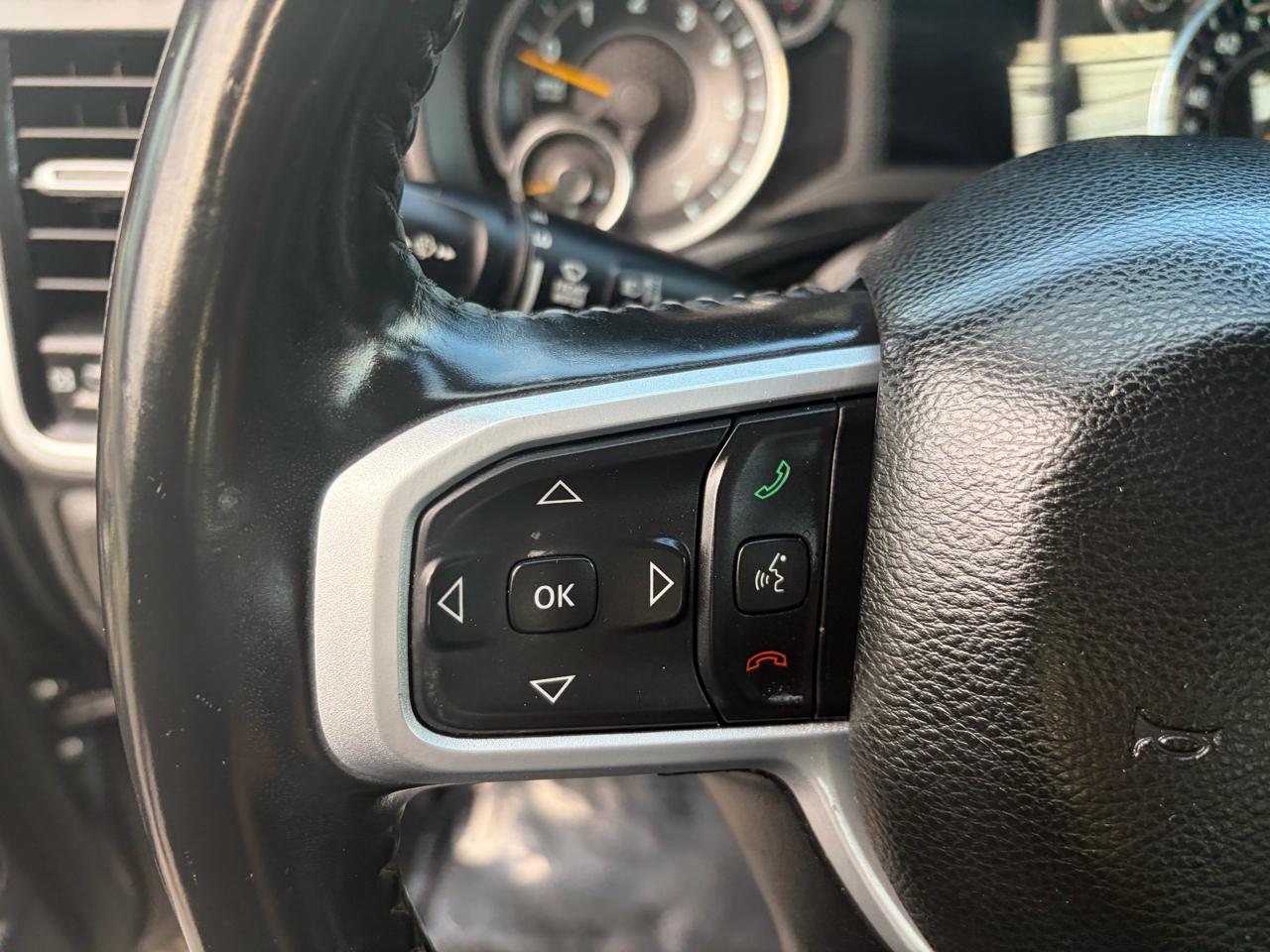 RAM 1500 Big Horn Quad Cab 4WD 2020