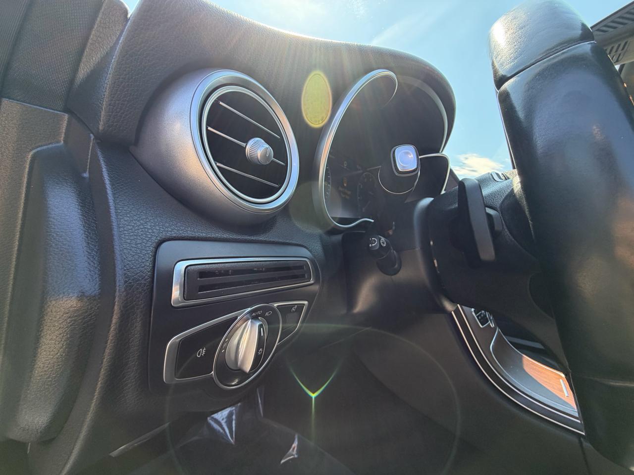 Mercedes-Benz C-Class C300 4MATIC Sedan 2021