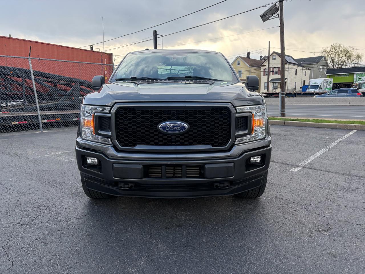 Ford F-150 XLT SuperCrew Short Bed 4WD 2019
