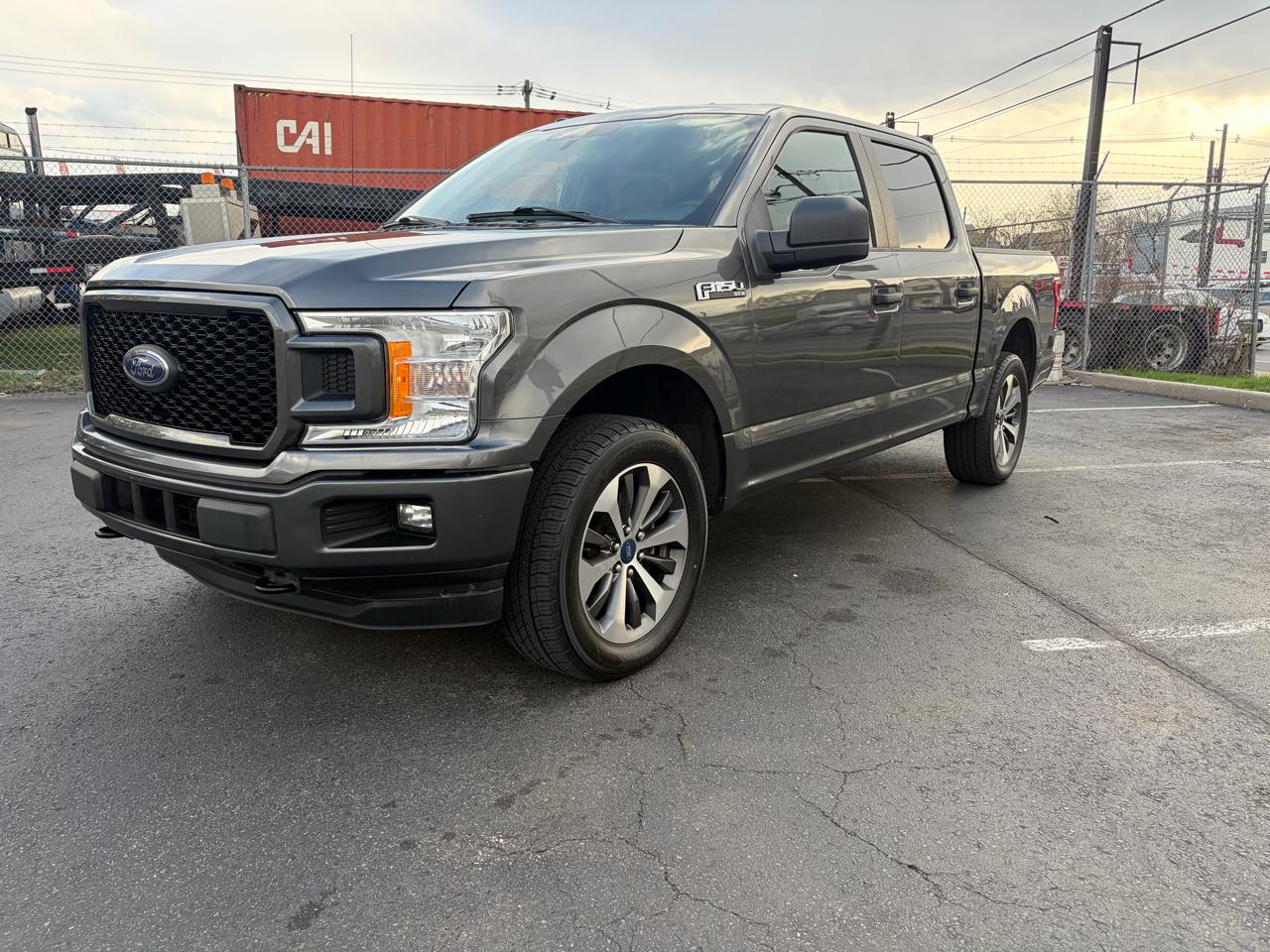 Ford F-150 XLT SuperCrew Short Bed 4WD 2019