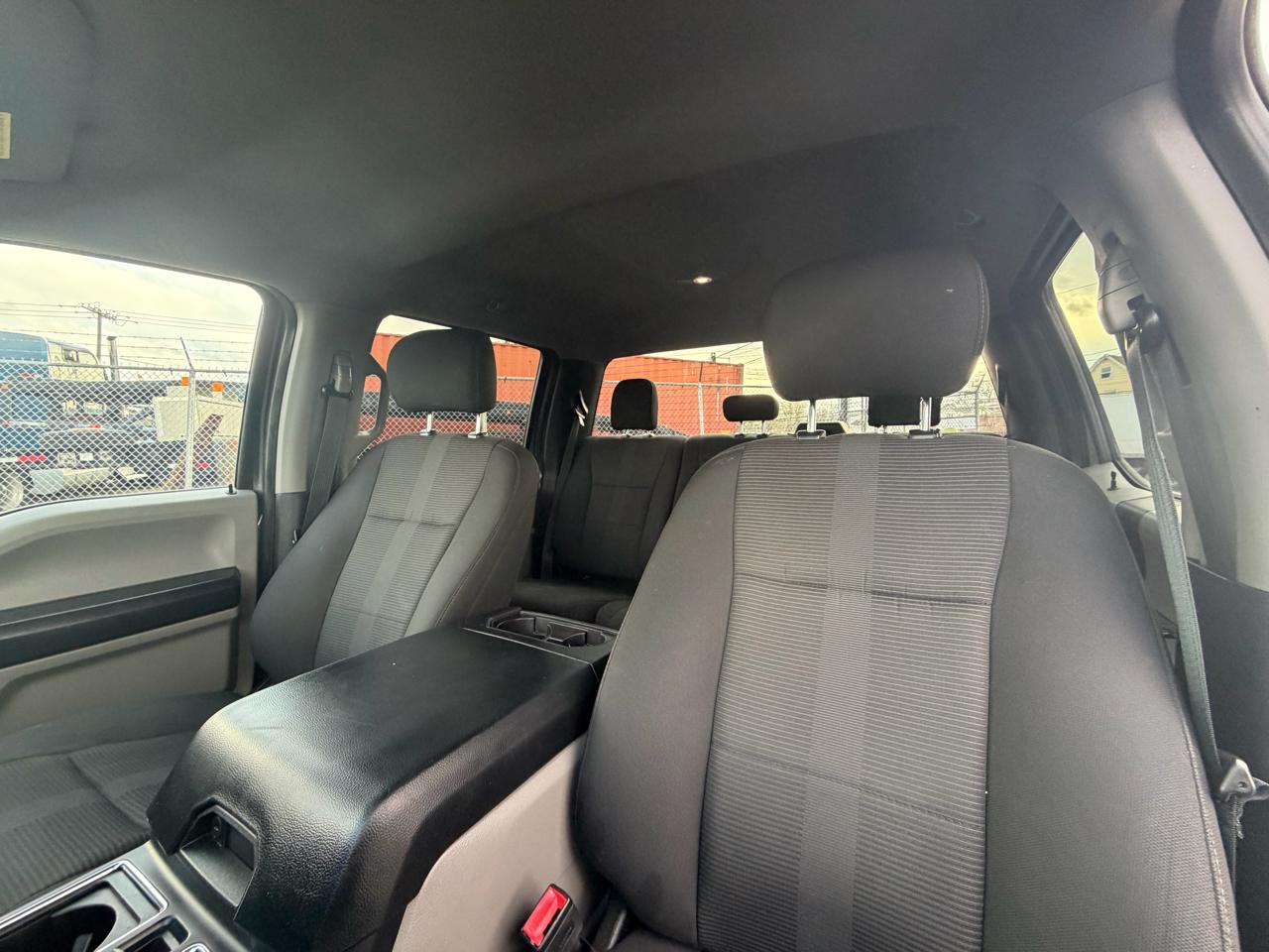 Ford F-150 XLT SuperCrew Short Bed 4WD 2019