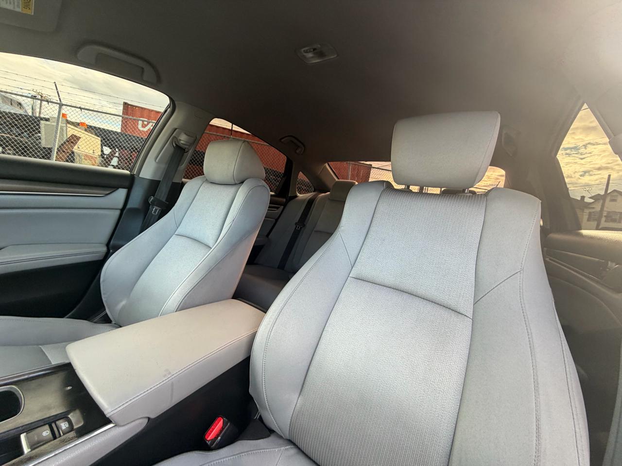 Honda Accord LX CVT 2018