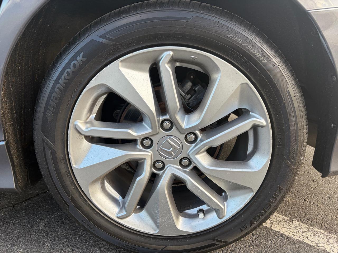 Honda Accord LX CVT 2018