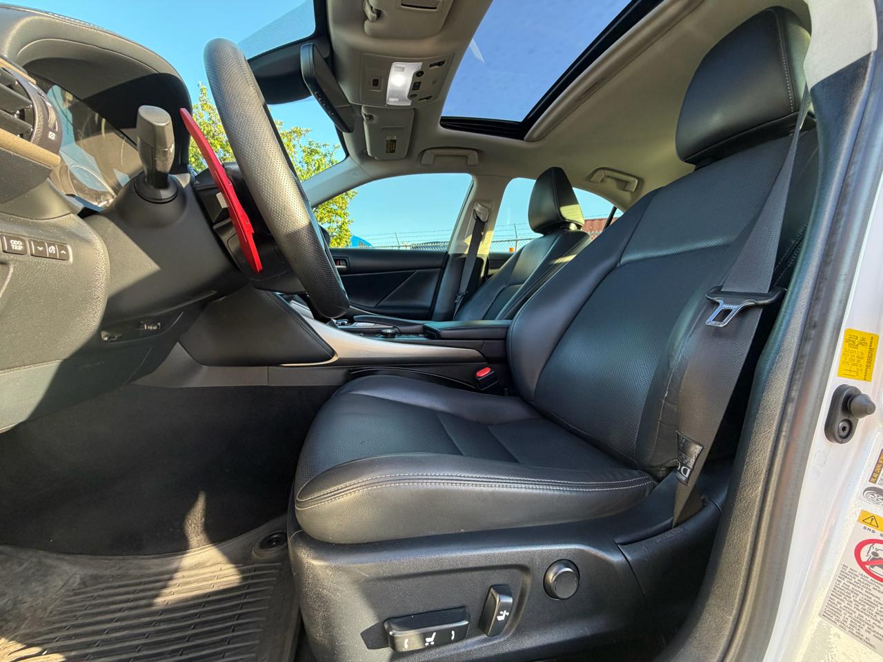 Lexus IS 300 AWD 2017