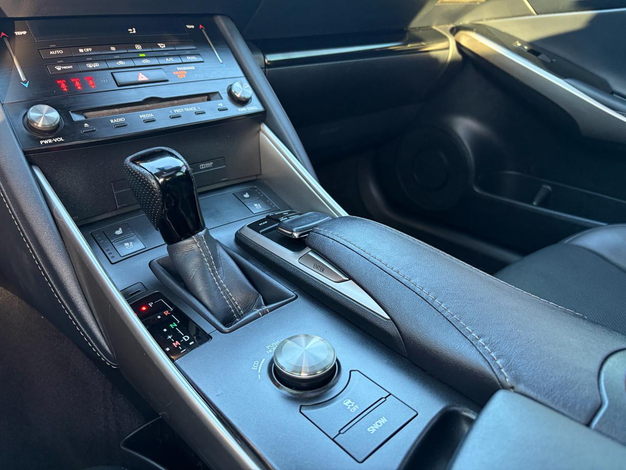 Lexus IS 300 AWD 2017