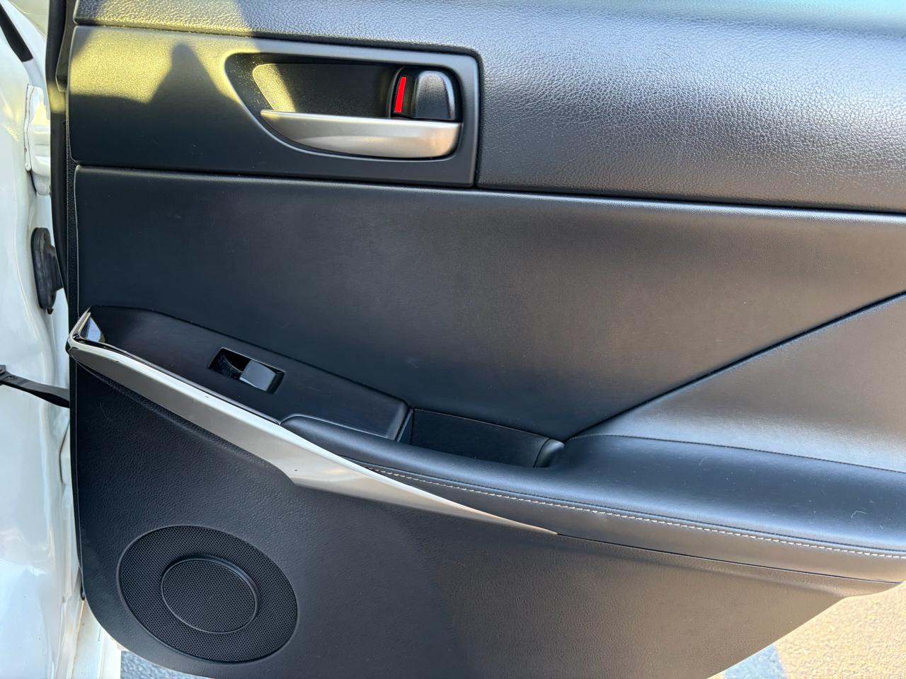 Lexus IS 300 AWD 2017