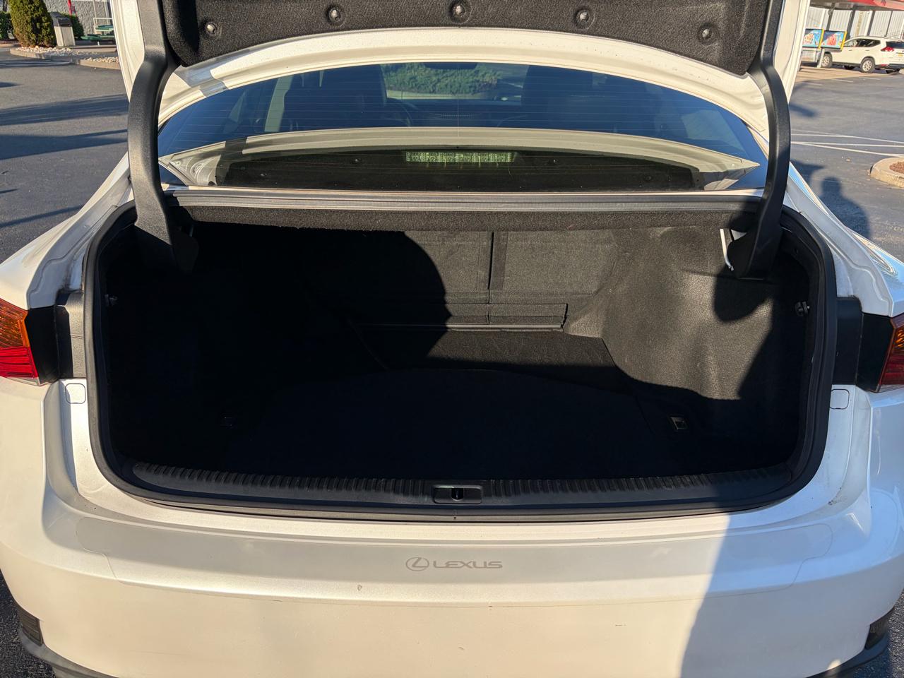 Lexus IS 300 AWD 2017