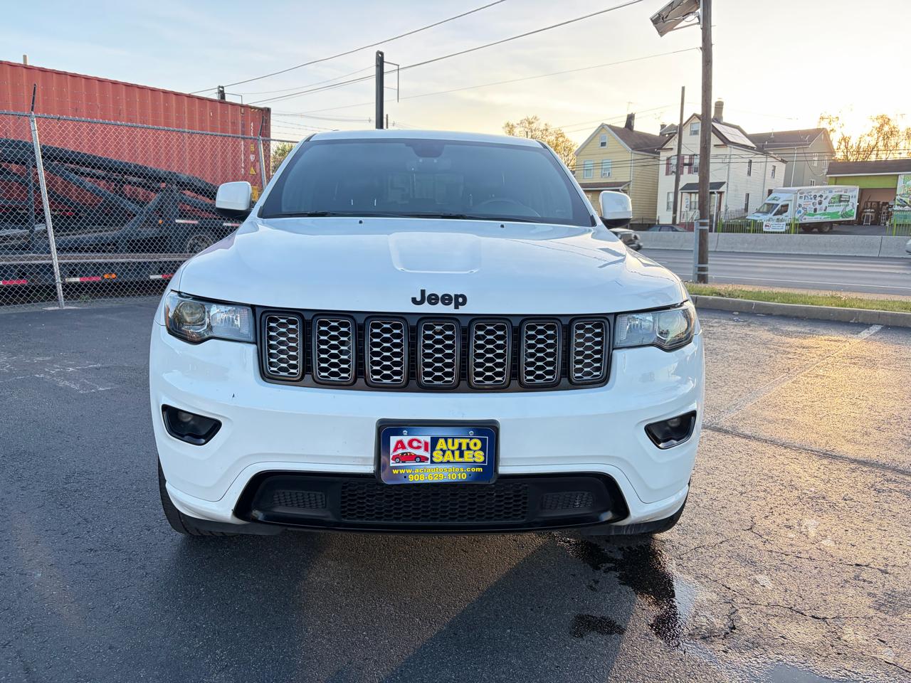 Jeep Grand Cherokee Laredo 4WD 2019