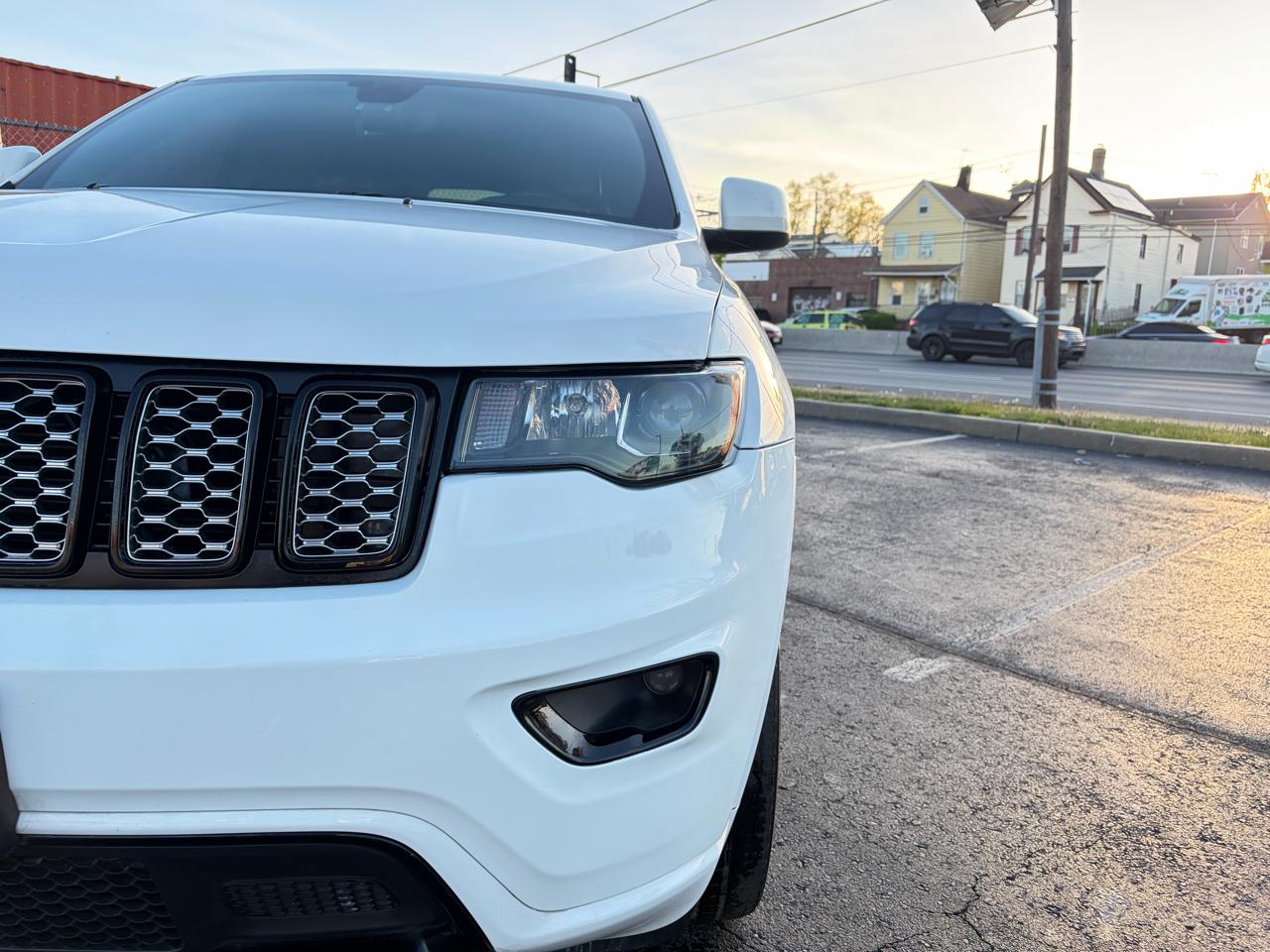 Jeep Grand Cherokee Laredo 4WD 2019
