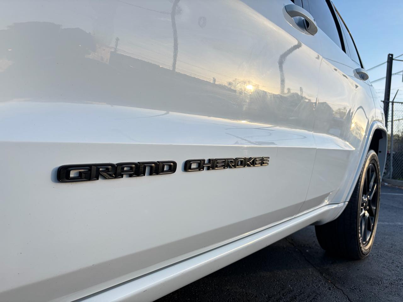 Jeep Grand Cherokee Laredo 4WD 2019