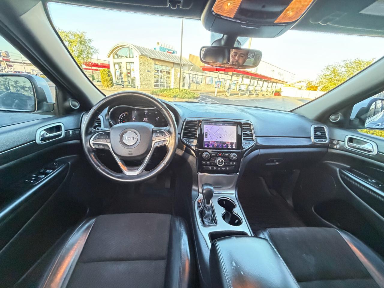 Jeep Grand Cherokee Laredo 4WD 2019