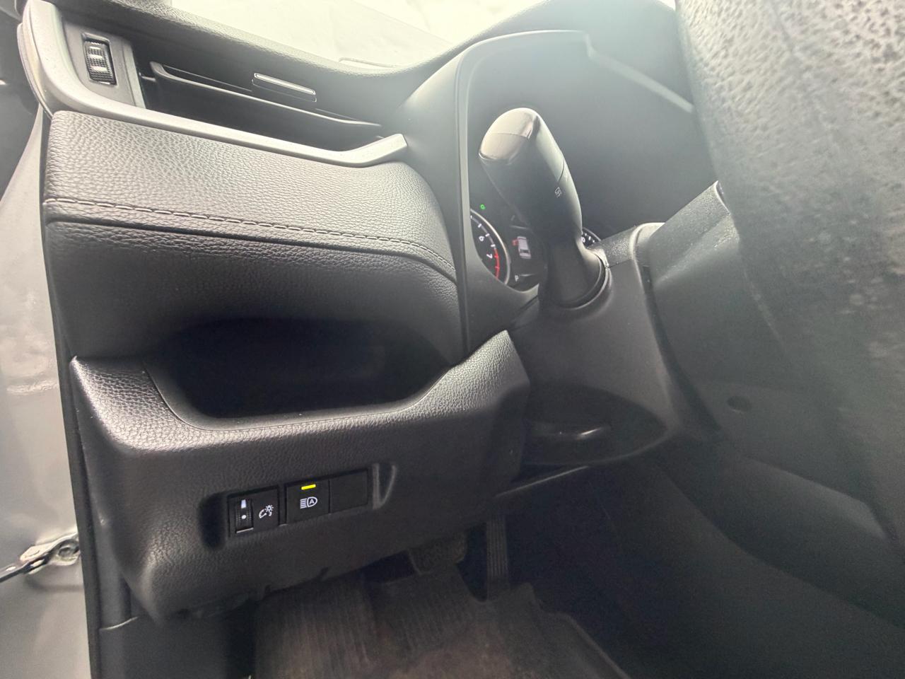 Toyota RAV4 LE AWD 2020