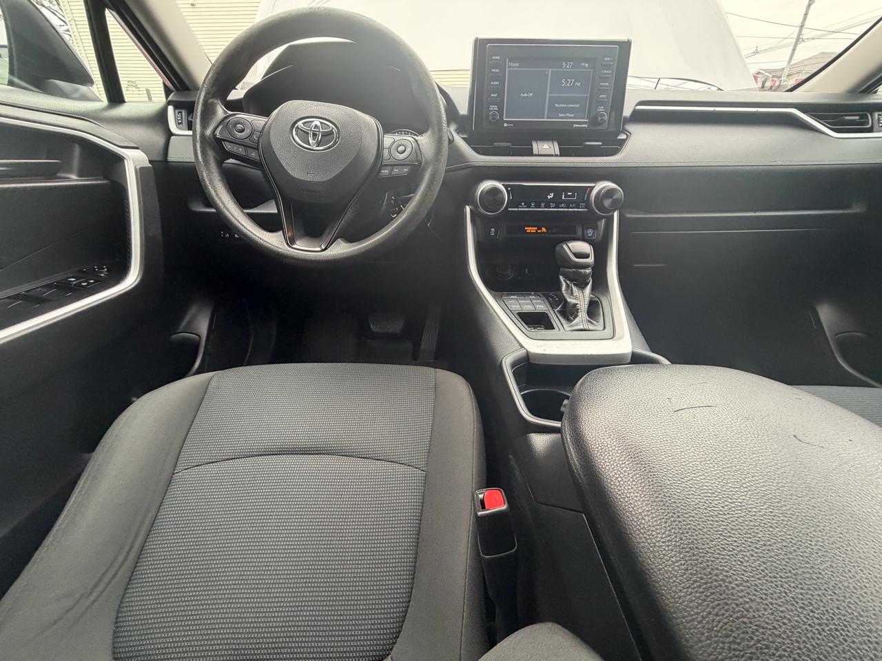 Toyota RAV4 LE AWD 2020