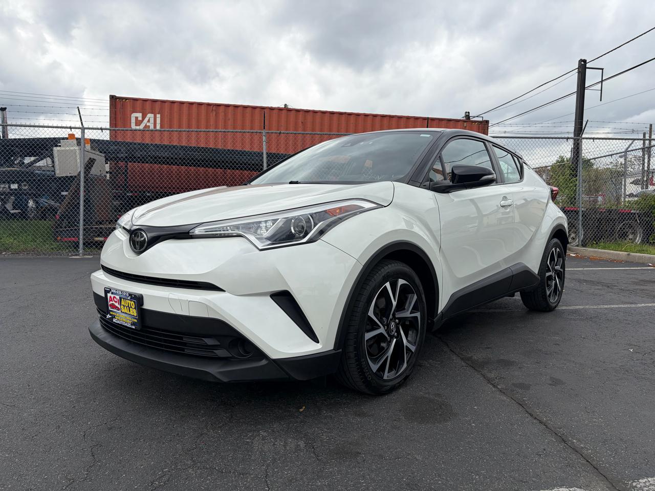 Toyota C-HR XLE 2019