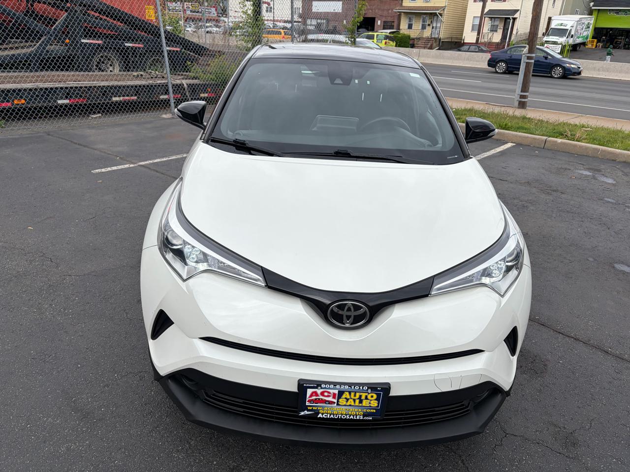 Toyota C-HR XLE 2019