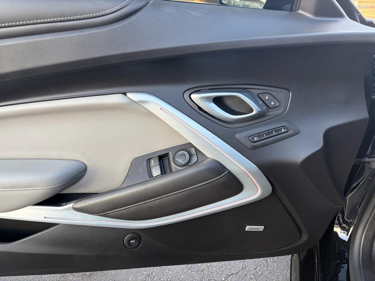 Chevrolet Camaro  2023
