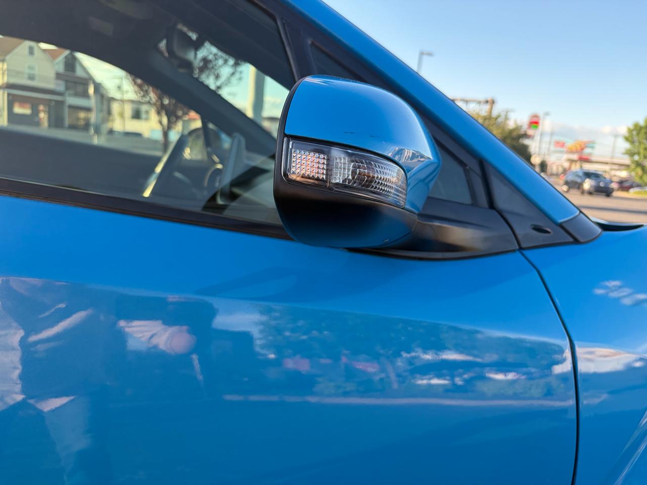 Toyota C-HR XLE 4D SUV 2019