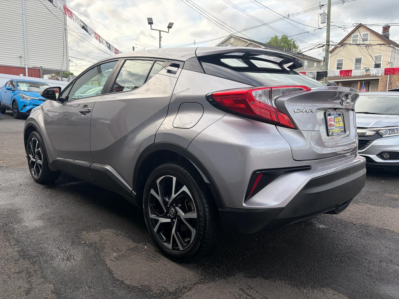 Toyota C-HR XLE 2020