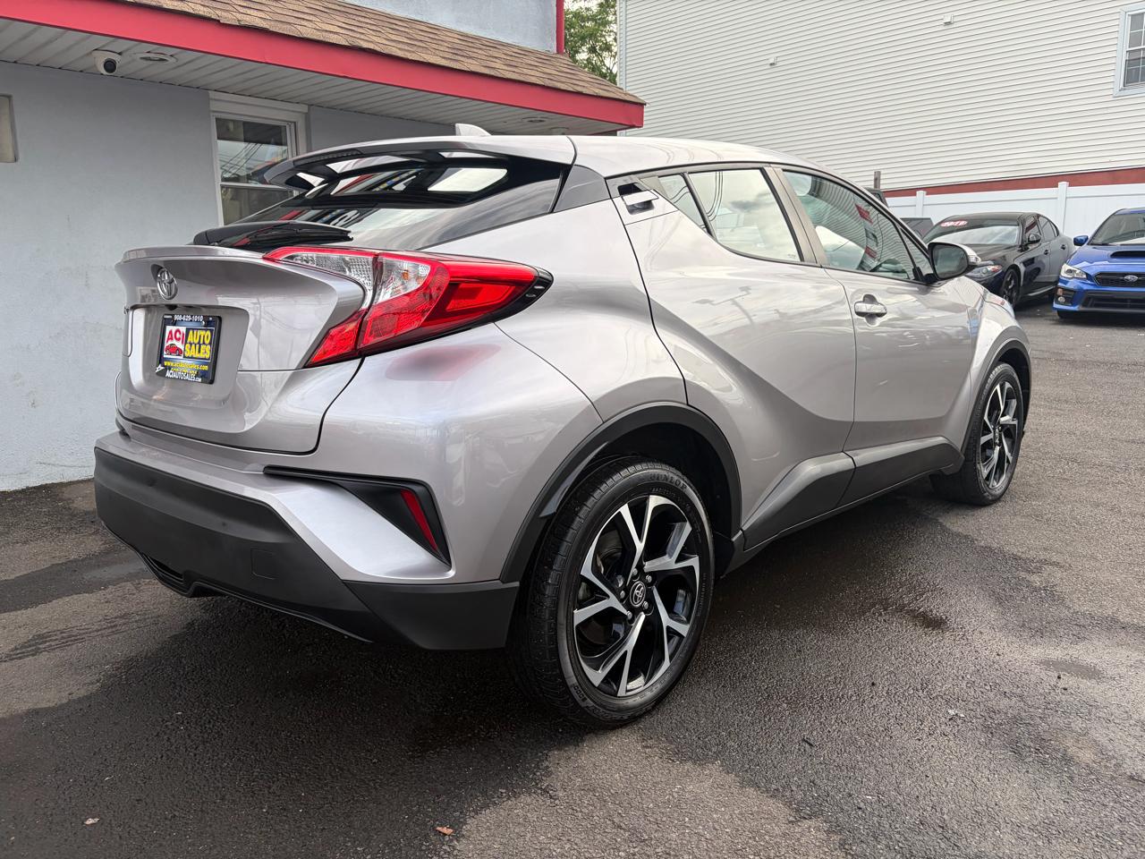 Toyota C-HR XLE 2020