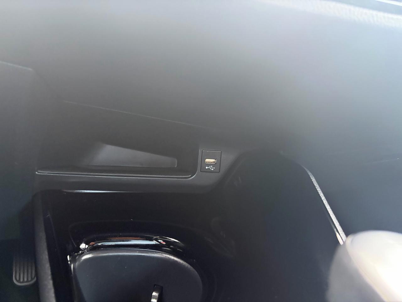 Toyota C-HR XLE 2020