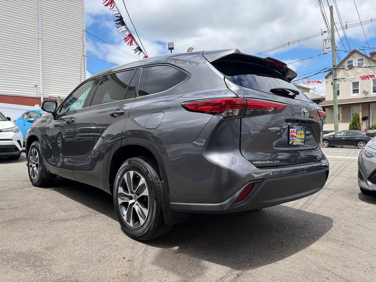 Toyota Highlander XLE Nav AWD V6 2021