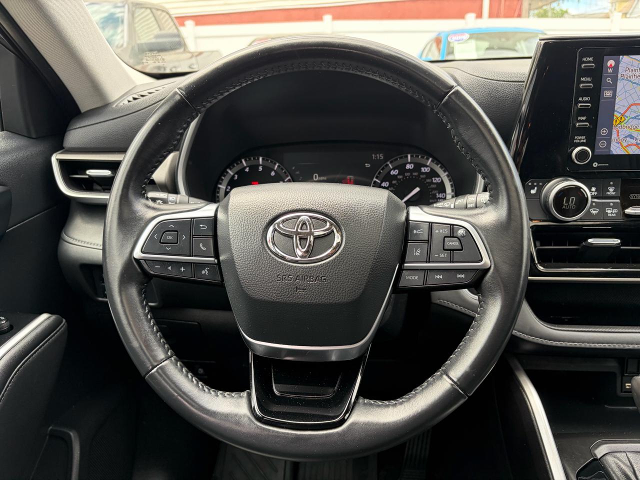 Toyota Highlander XLE Nav AWD V6 2021