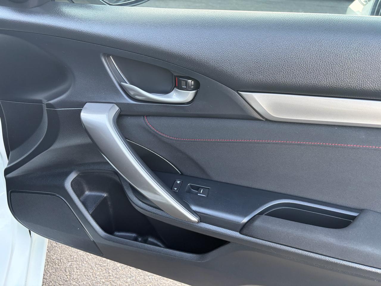 Honda Civic EX-T Coupe 6M 2018