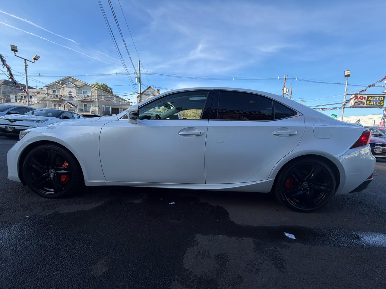Lexus IS 300 AWD 2017