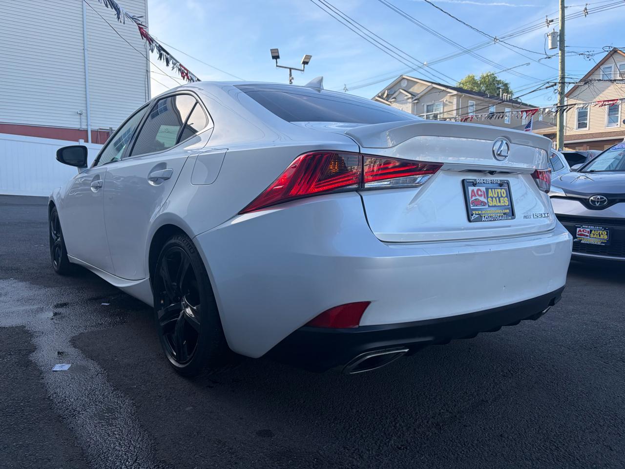Lexus IS 300 AWD 2017