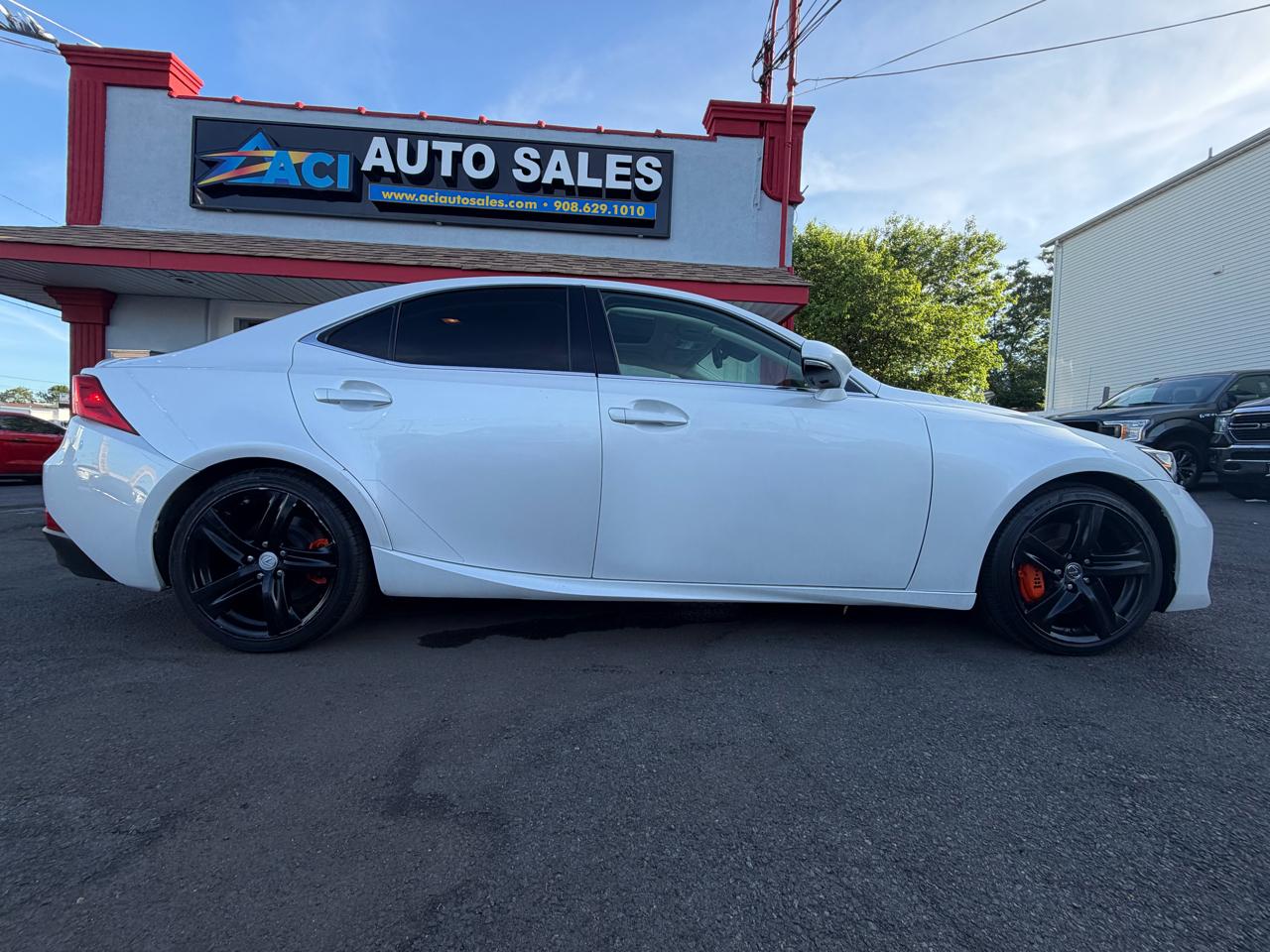 Lexus IS 300 AWD 2017