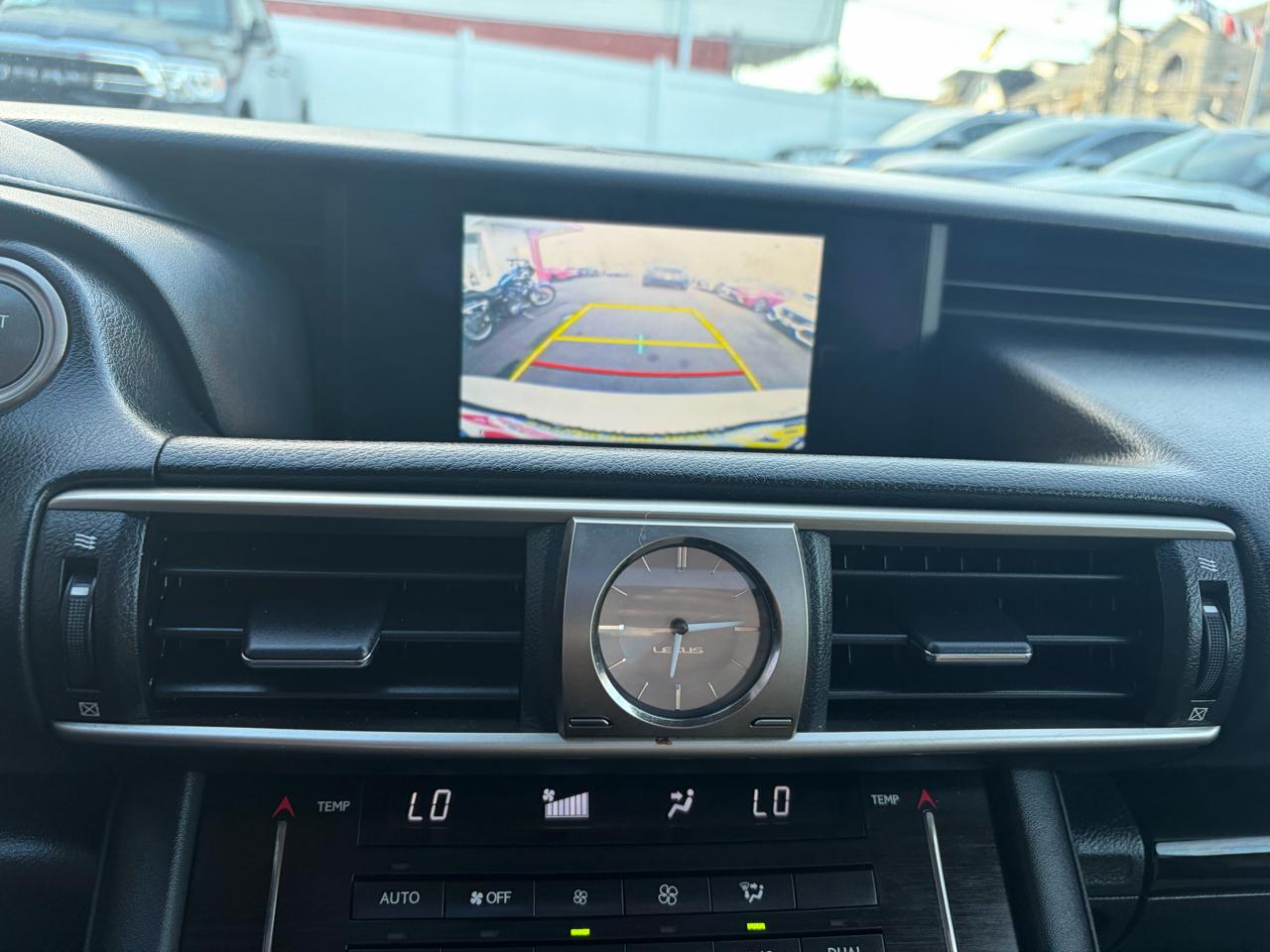 Lexus IS 300 AWD 2017