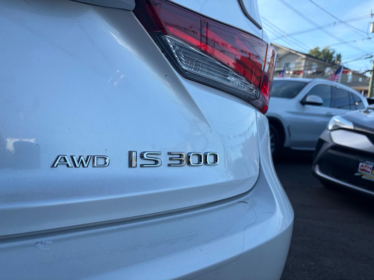Lexus IS 300 AWD 2017