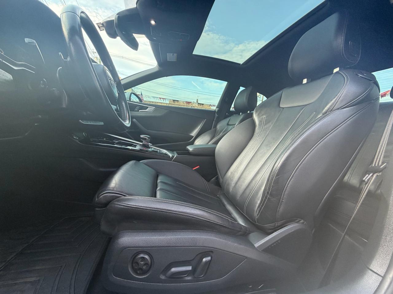 Audi A5  2023