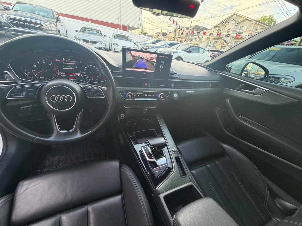 Audi A5  2023