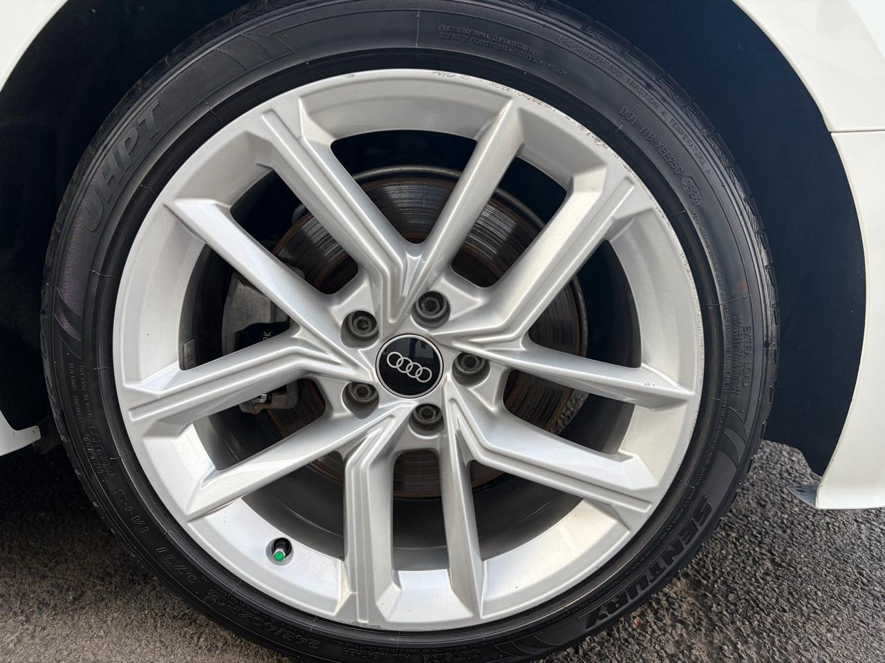 Audi A5  2023
