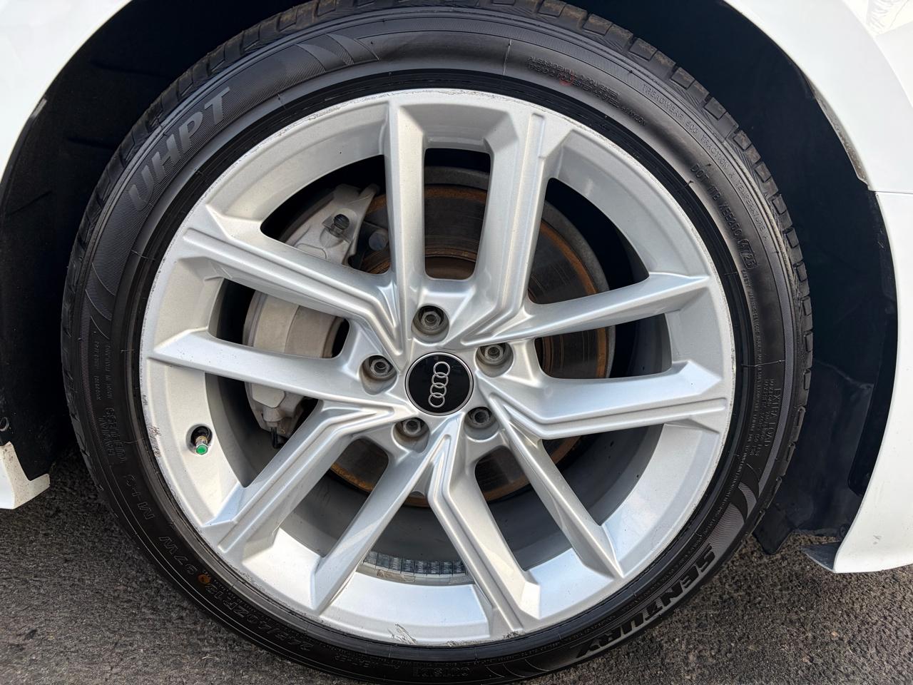 Audi A5  2023