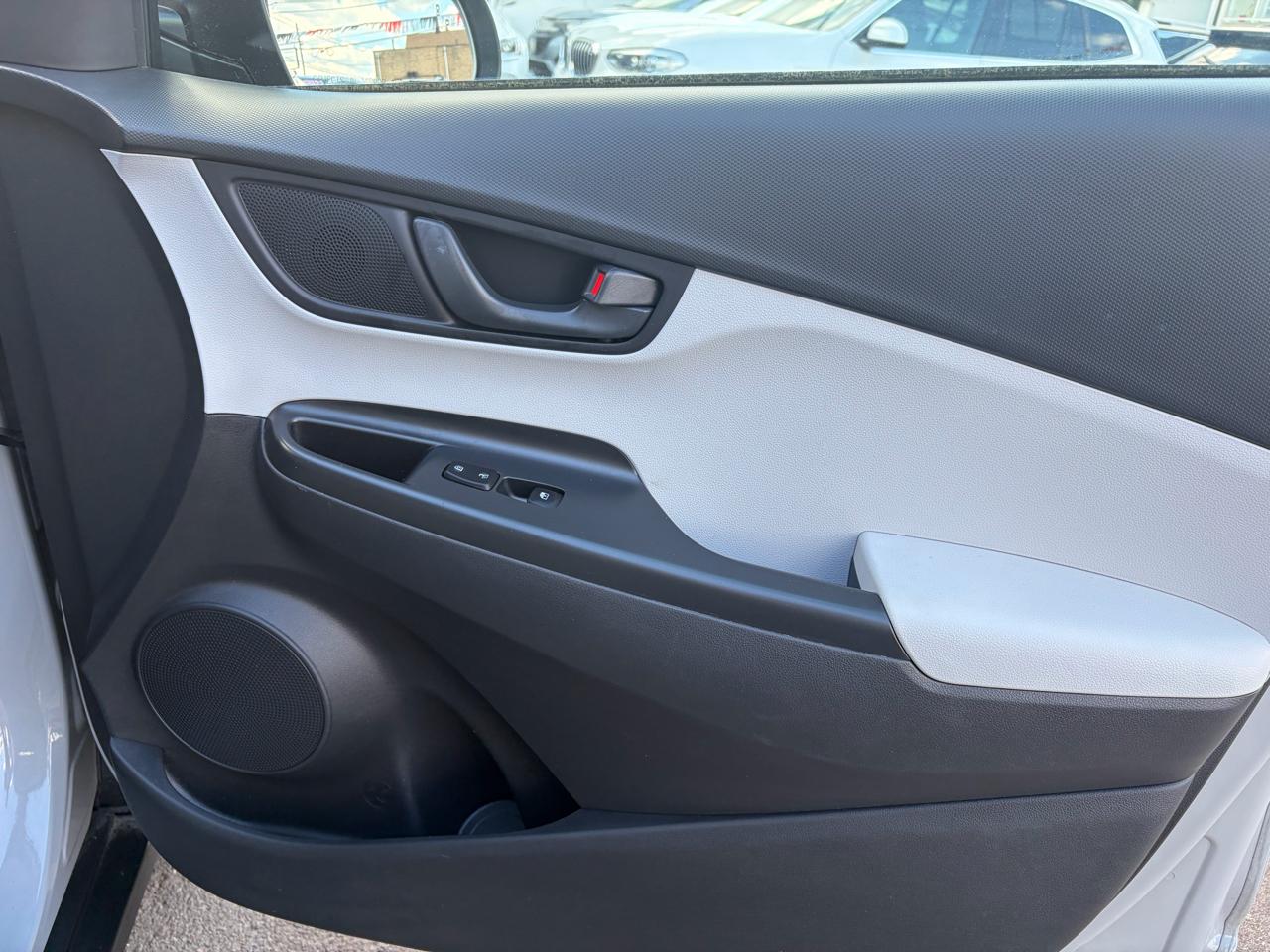 Hyundai Kona SEL AWD 2023