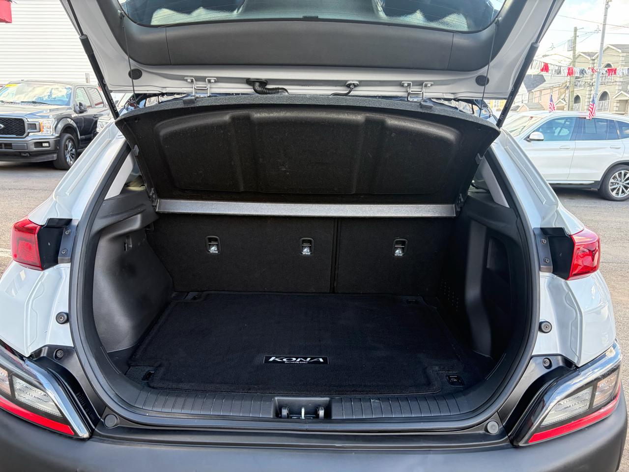 Hyundai Kona SEL AWD 2023