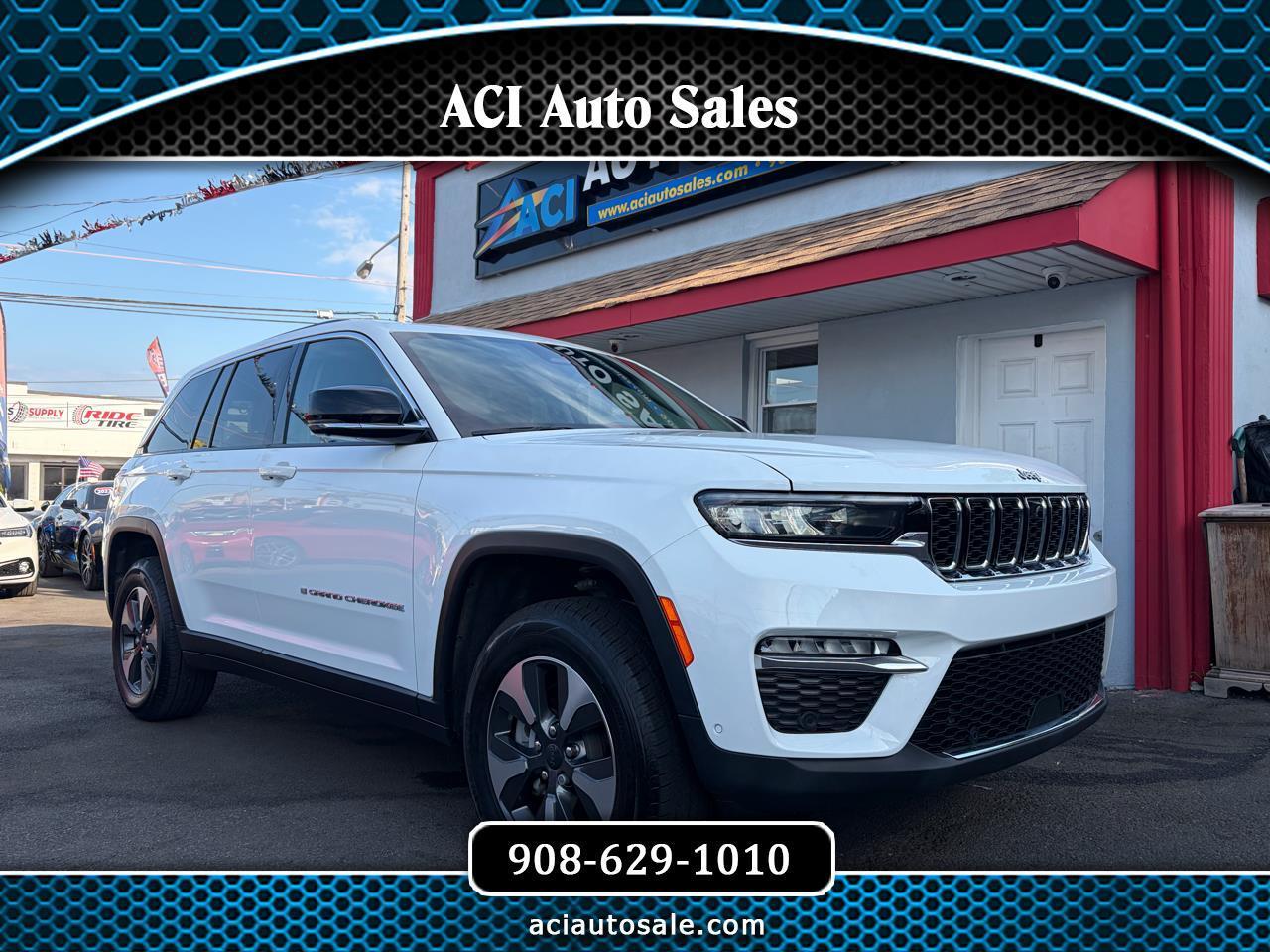 White 2022 Jeep Grand Cherokee 4xe SUV / Crossover Four-Wheel Drive Automatic