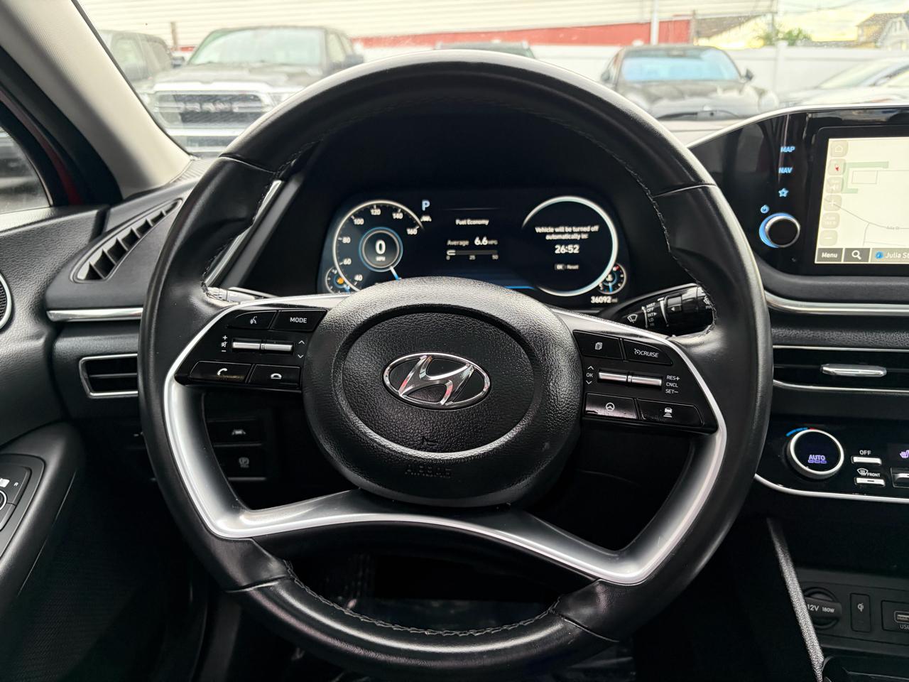 Hyundai Sonata SEL 2023