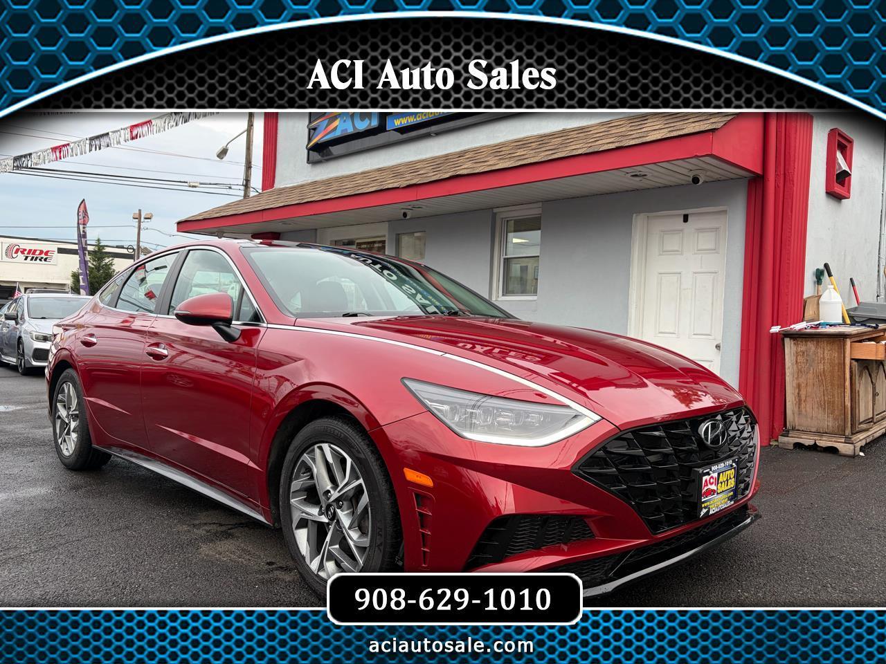 Red 2023 Hyundai Sonata Sedan Front-Wheel Drive Automatic
