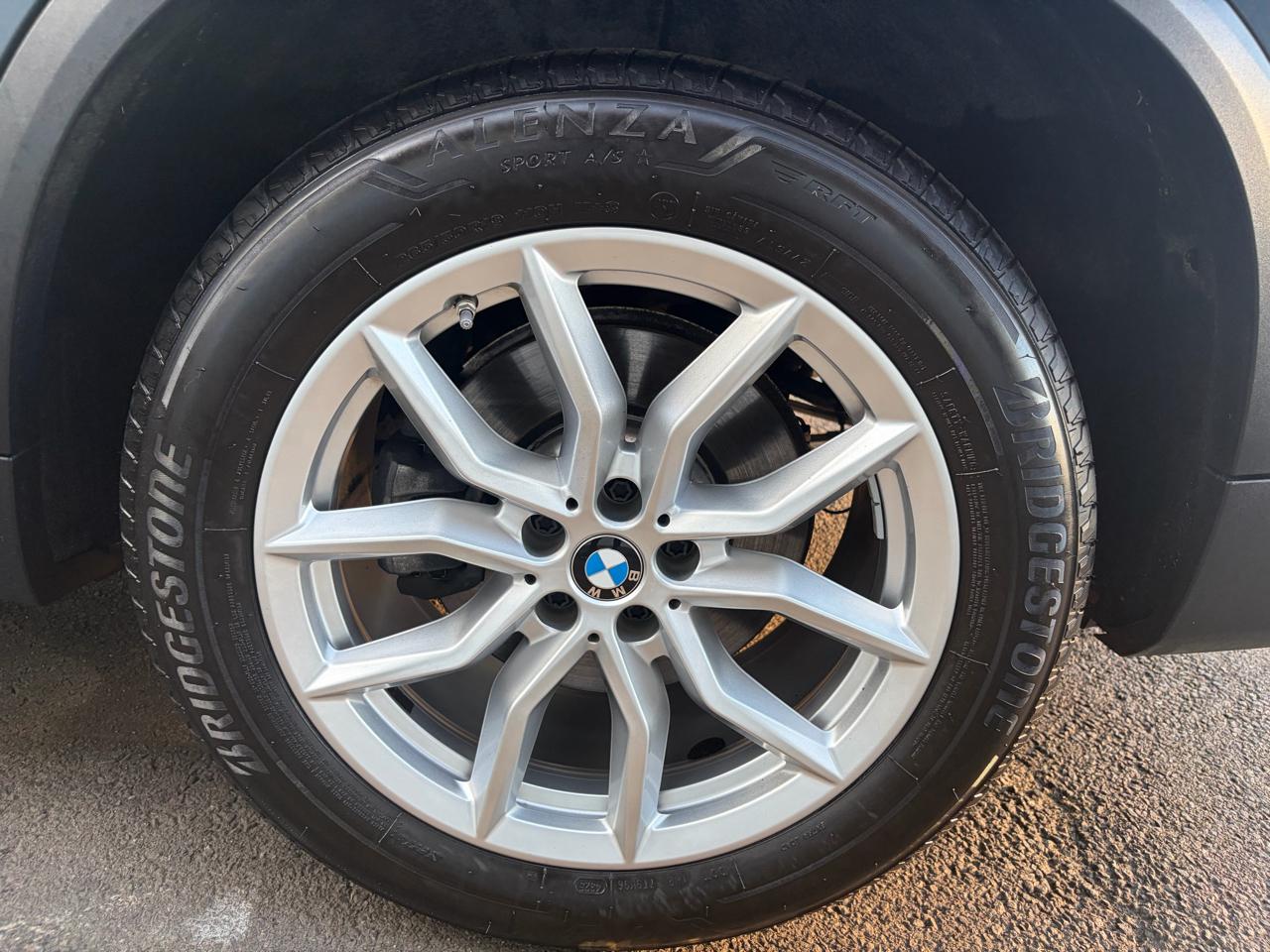 BMW X5 xDrive40i 2022
