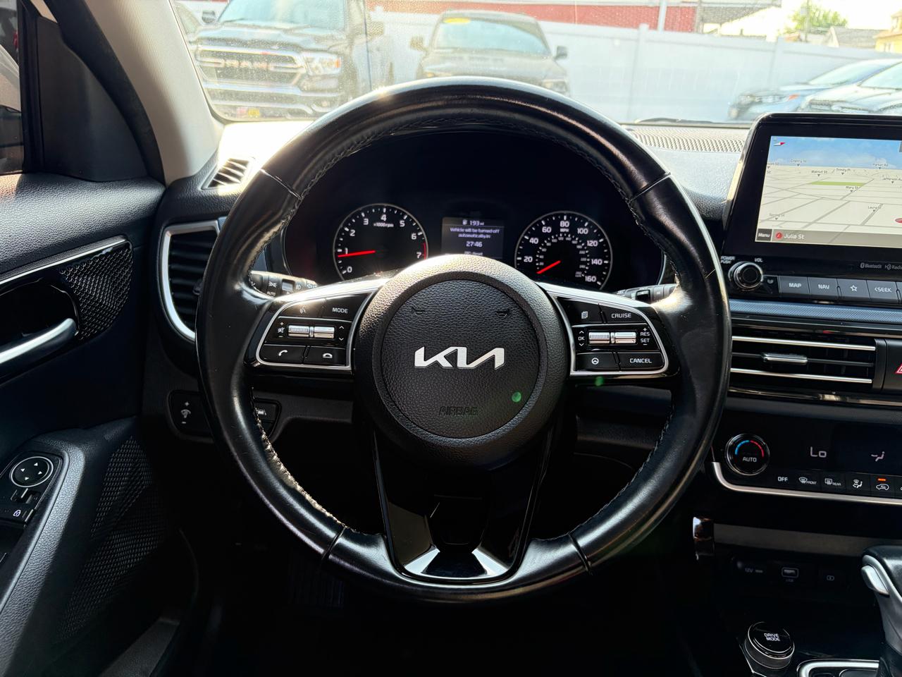 Kia Seltos S 2022