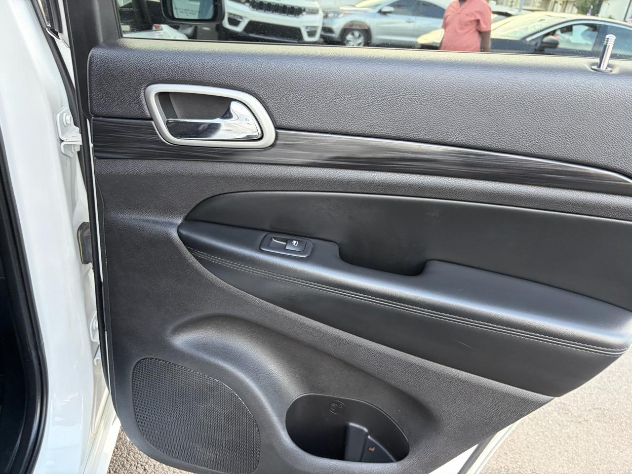 Jeep Grand Cherokee Laredo E 4WD 2021
