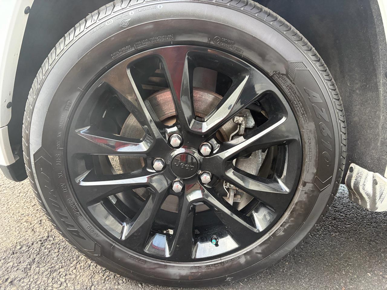 Jeep Grand Cherokee Laredo E 4WD 2021